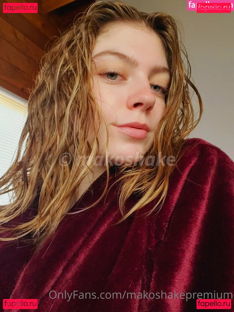 Makoshake Onlyfans Photo Gallery 