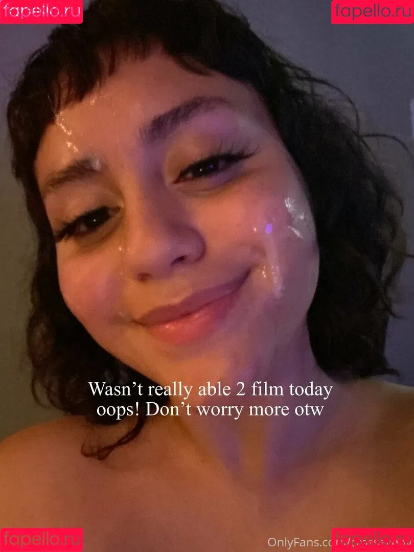 crosseyedivy Onlyfans Photo Gallery 