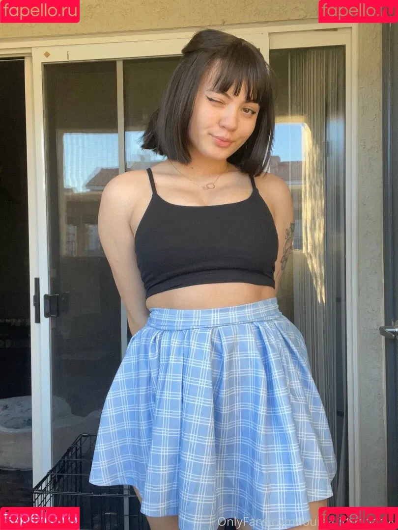 loubxbyy Onlyfans Photo Gallery 