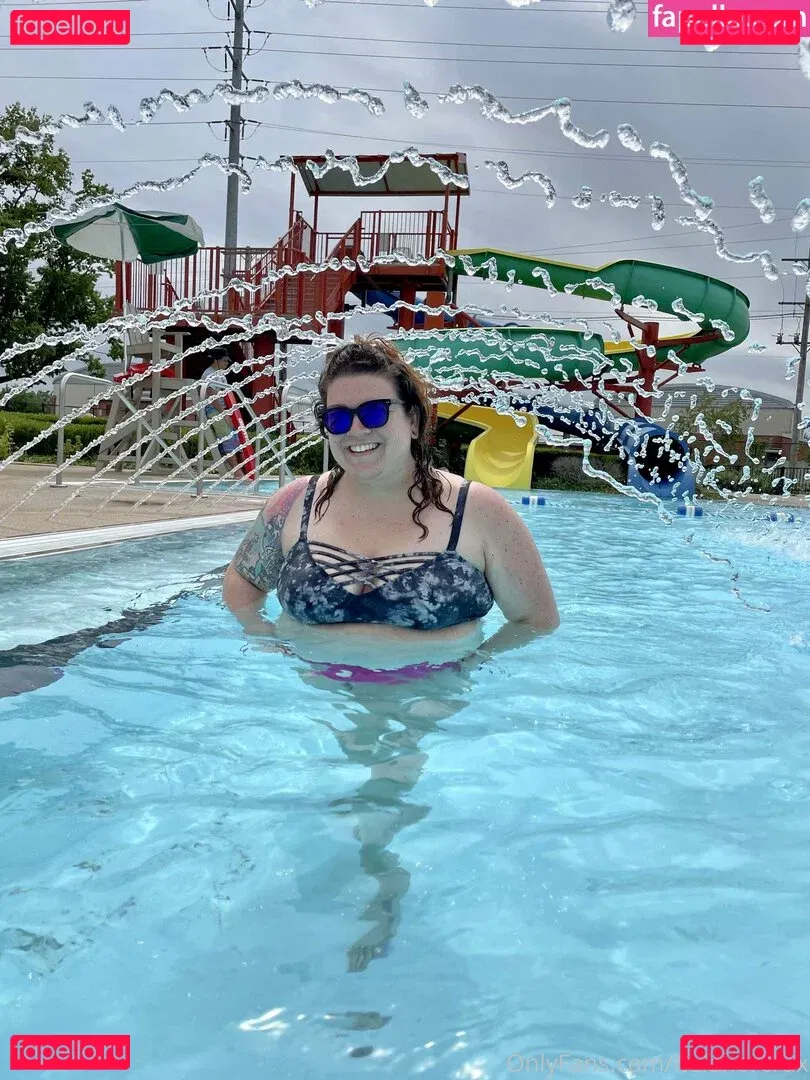 hela.stoned.bbw Onlyfans Photo Gallery 