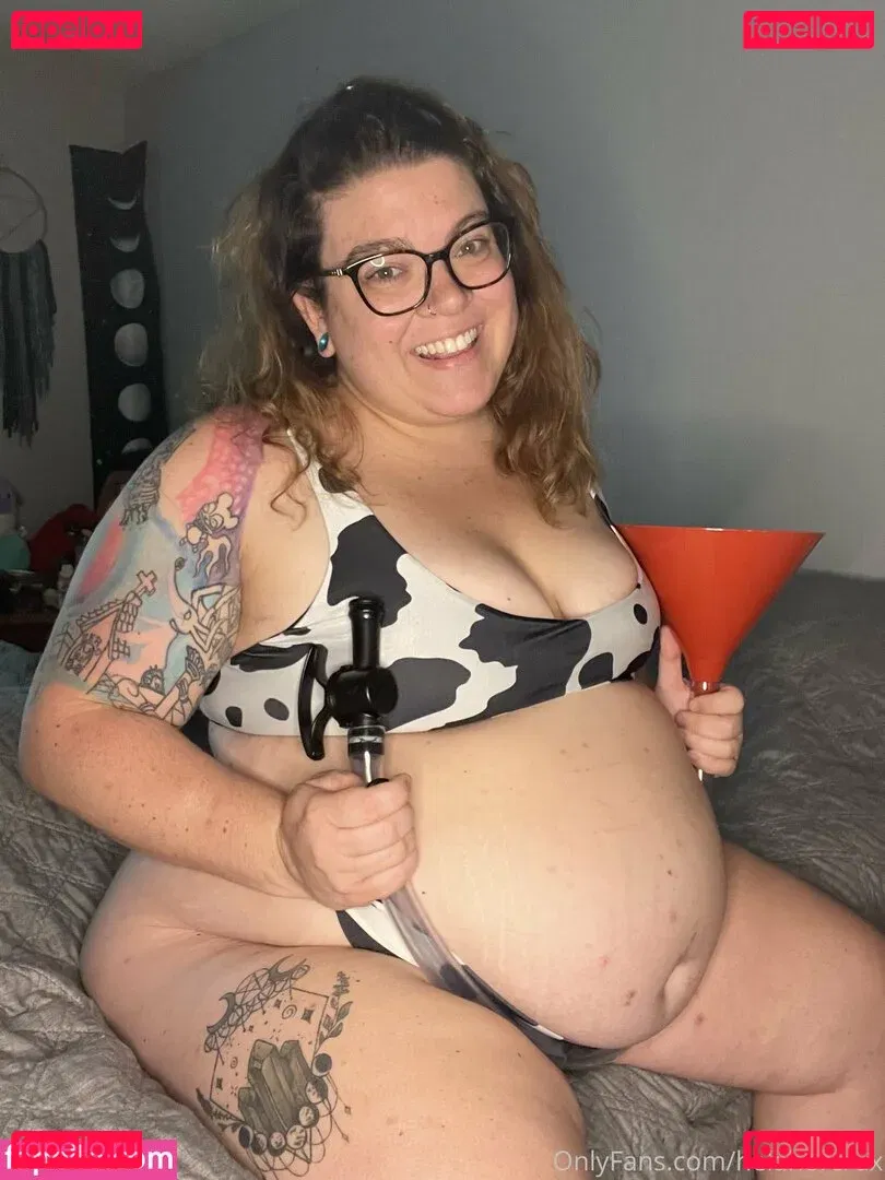 hela.stoned.bbw Onlyfans Photo Gallery 