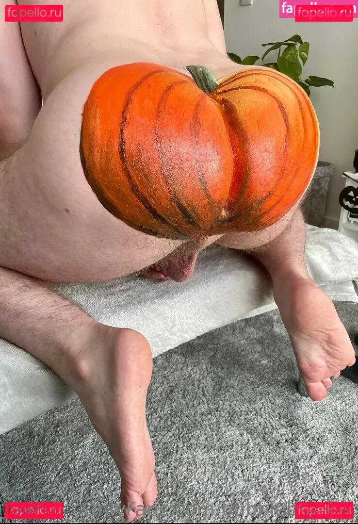 bubblebuttlad Onlyfans Photo Gallery 