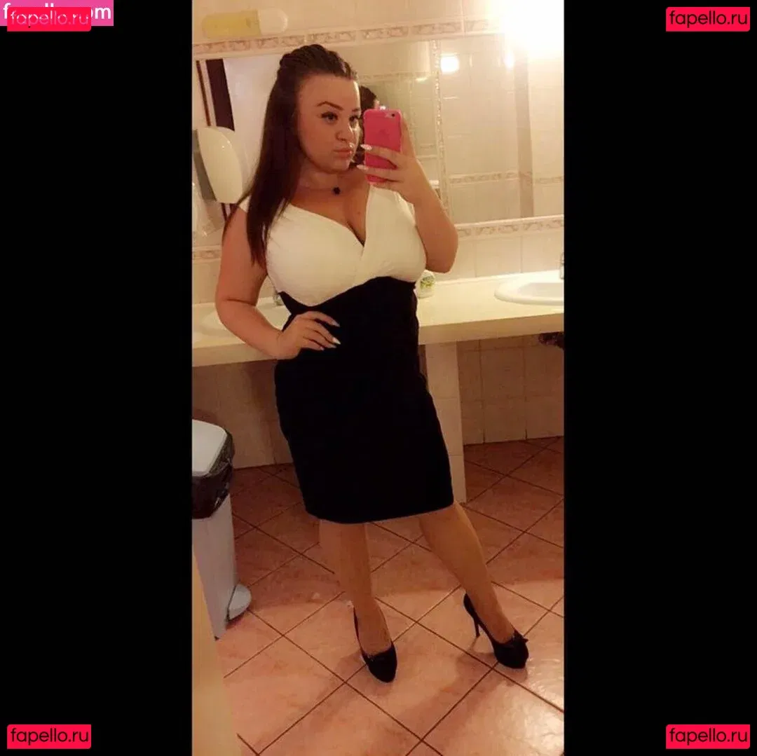 Skorka Kitti Onlyfans Photo Gallery 