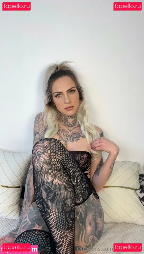 gina_xxx Onlyfans Photo Gallery 