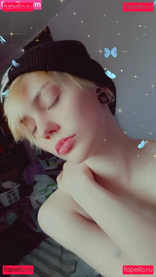 lewdology Onlyfans Photo Gallery 