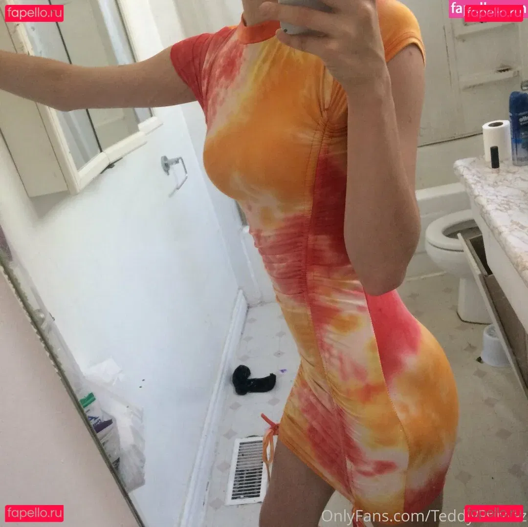 lewdology Onlyfans Photo Gallery 