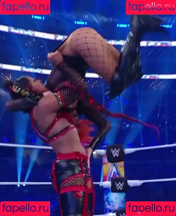 Becky Lynch Onlyfans Photo Gallery 