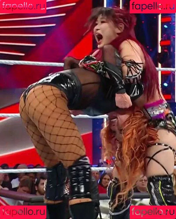 Becky Lynch Onlyfans Photo Gallery 
