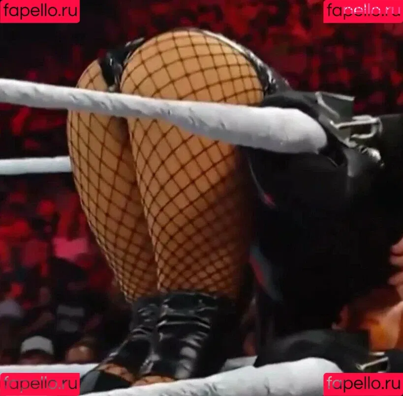 Becky Lynch Onlyfans Photo Gallery 