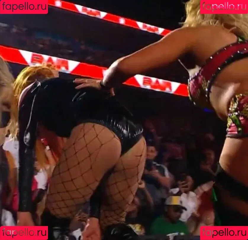 Becky Lynch Onlyfans Photo Gallery 