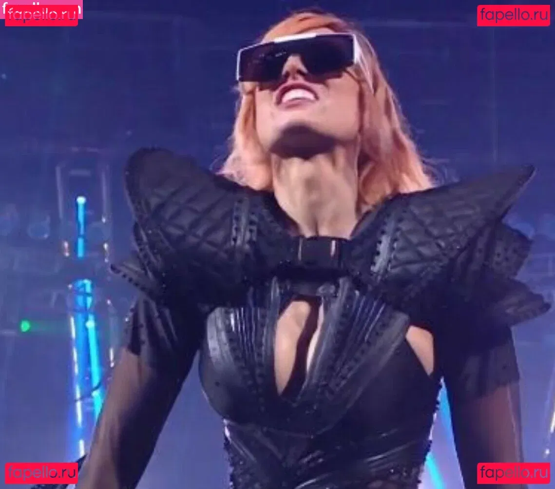 Becky Lynch Onlyfans Photo Gallery 