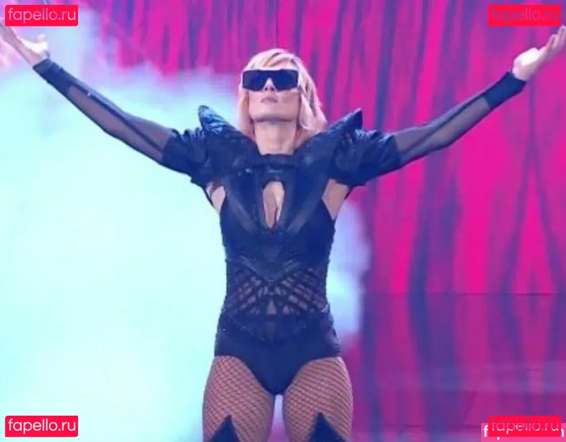 Becky Lynch Onlyfans Photo Gallery 