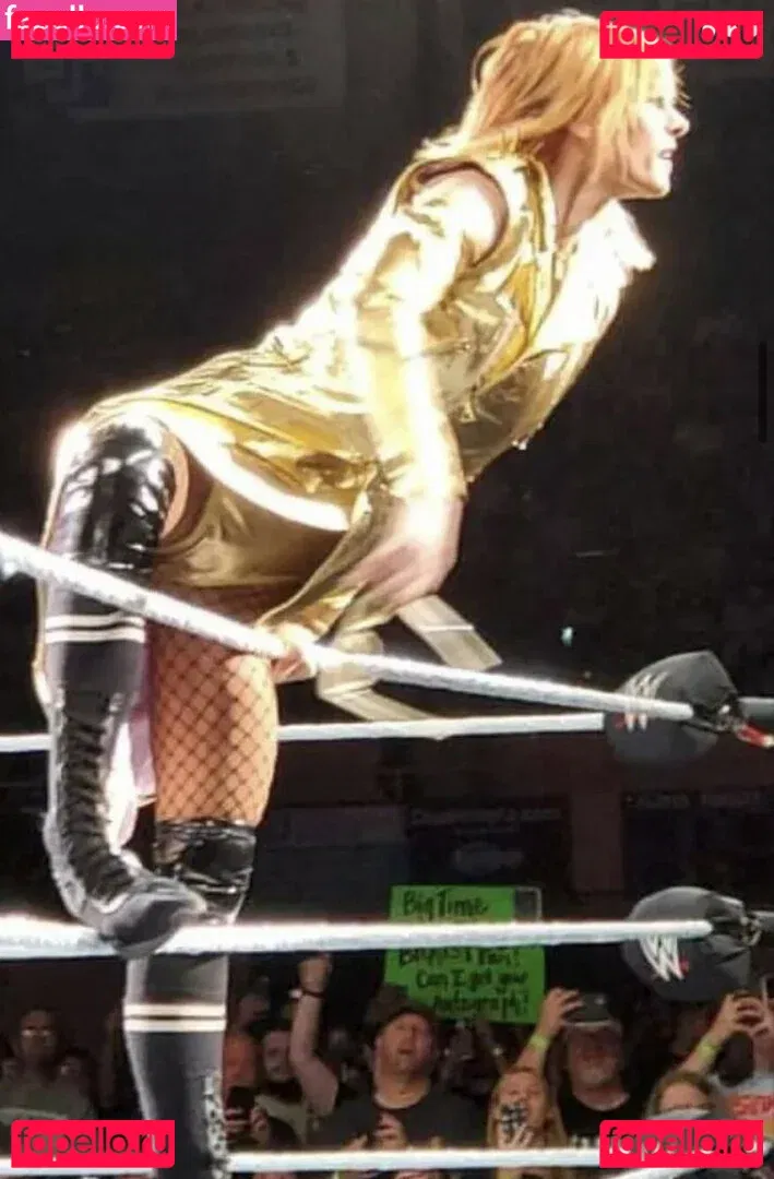 Becky Lynch Onlyfans Photo Gallery 