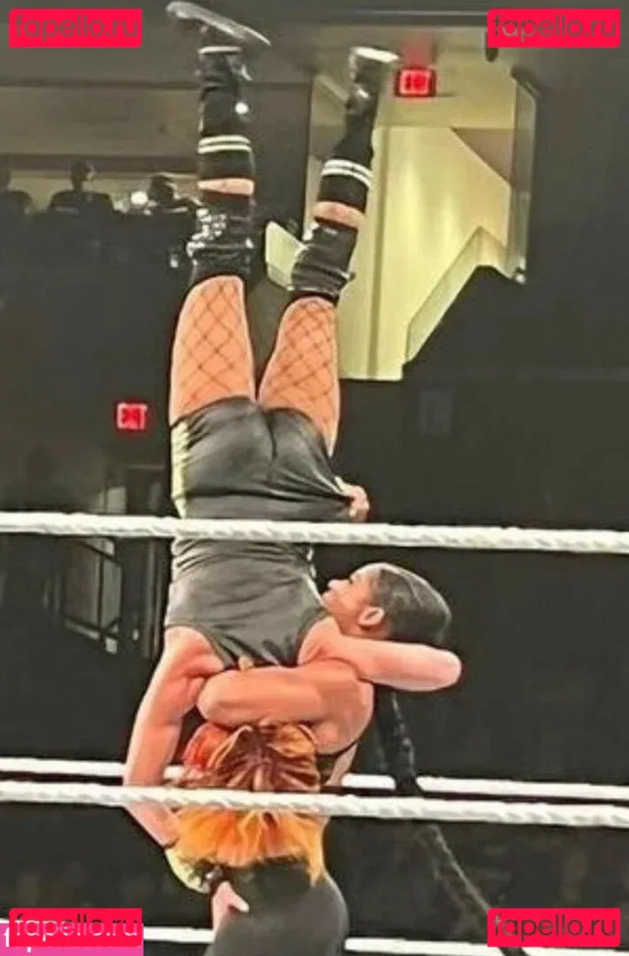 Becky Lynch Onlyfans Photo Gallery 