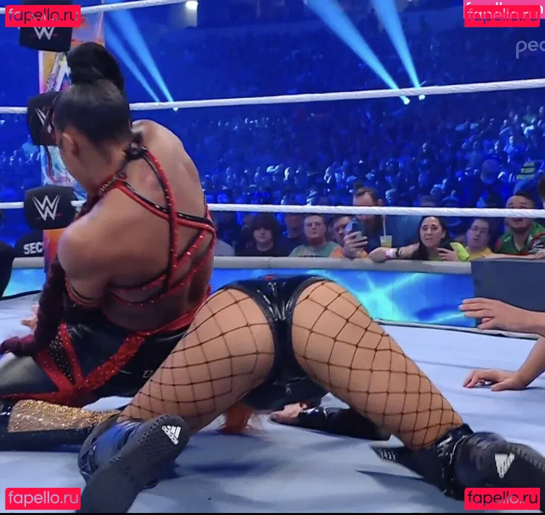 Becky Lynch Onlyfans Photo Gallery 