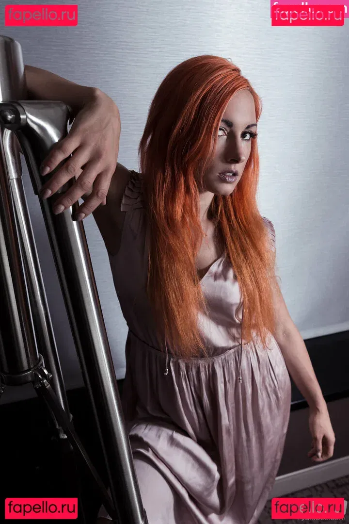 Becky Lynch Onlyfans Photo Gallery 