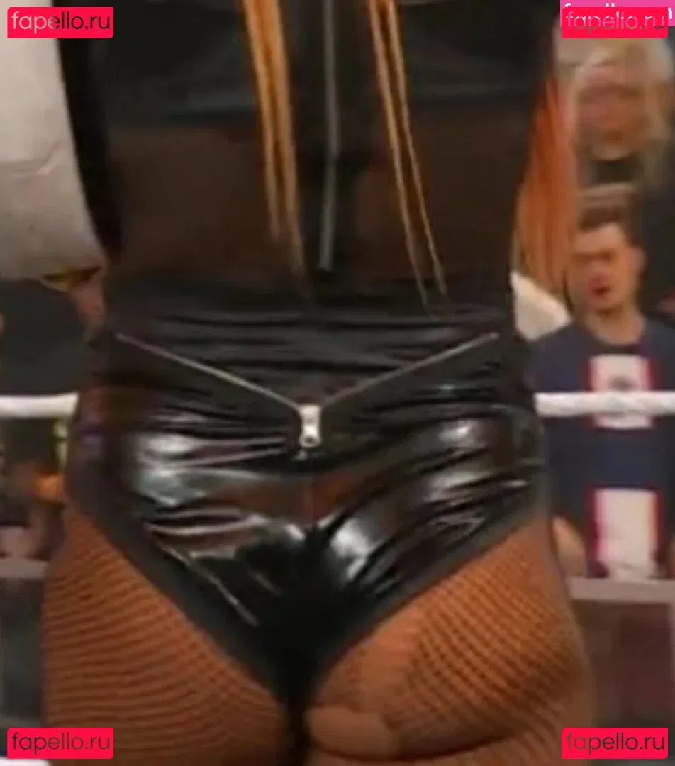 Becky Lynch Onlyfans Photo Gallery 