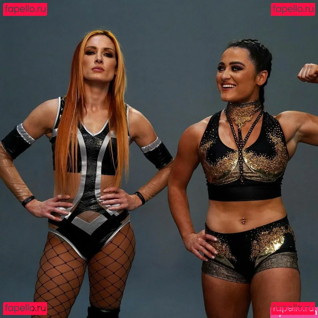 Becky Lynch Onlyfans Photo Gallery 