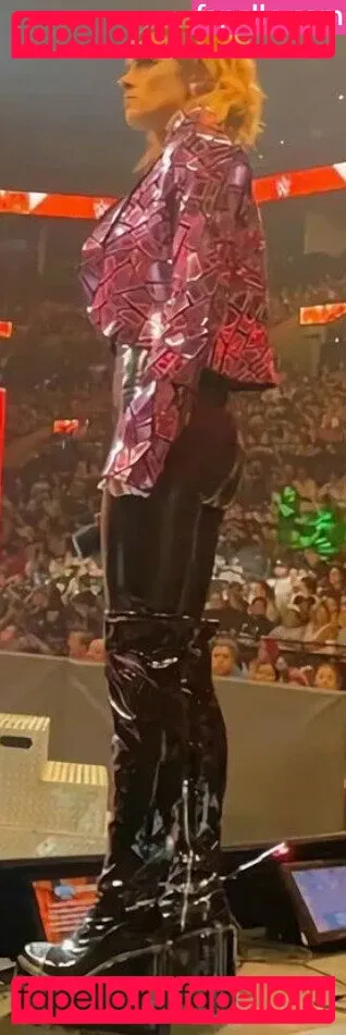 Becky Lynch Onlyfans Photo Gallery 