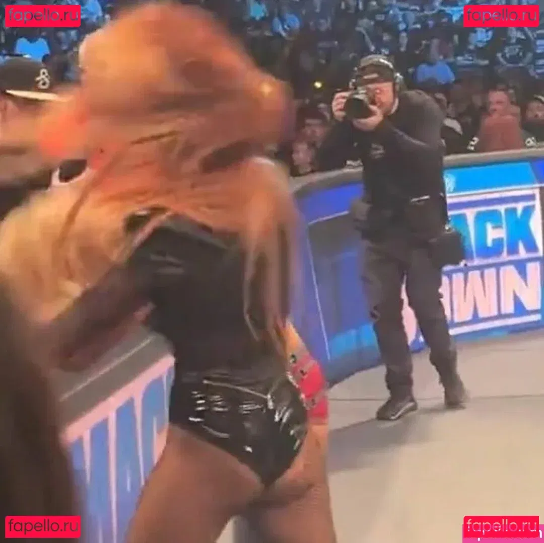 Becky Lynch Onlyfans Photo Gallery 