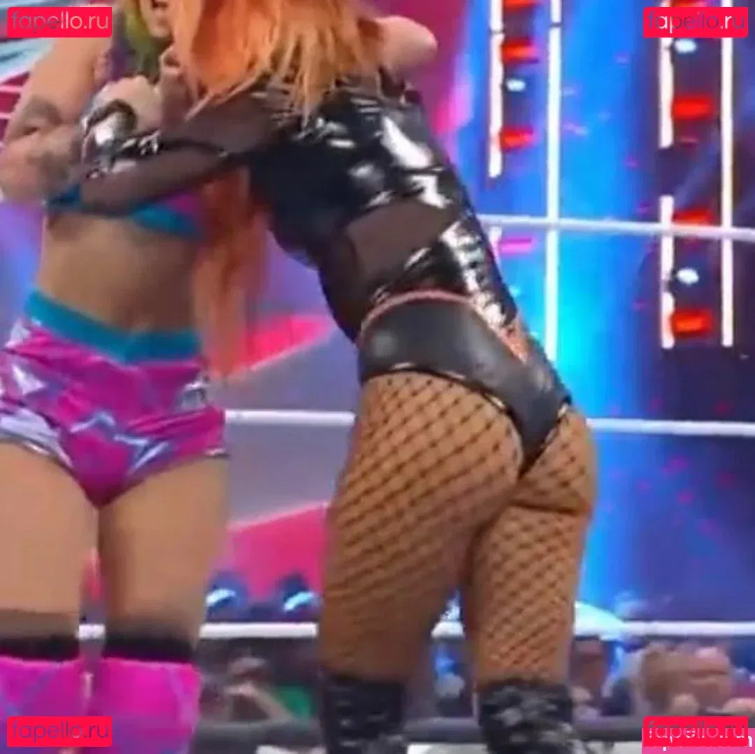 Becky Lynch Onlyfans Photo Gallery 