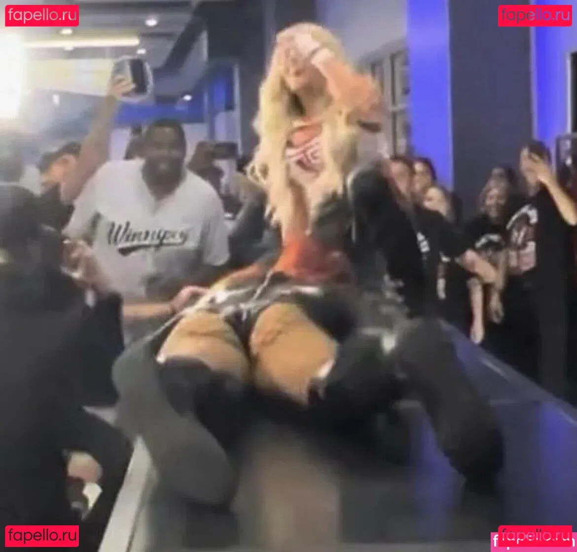 Becky Lynch Onlyfans Photo Gallery 