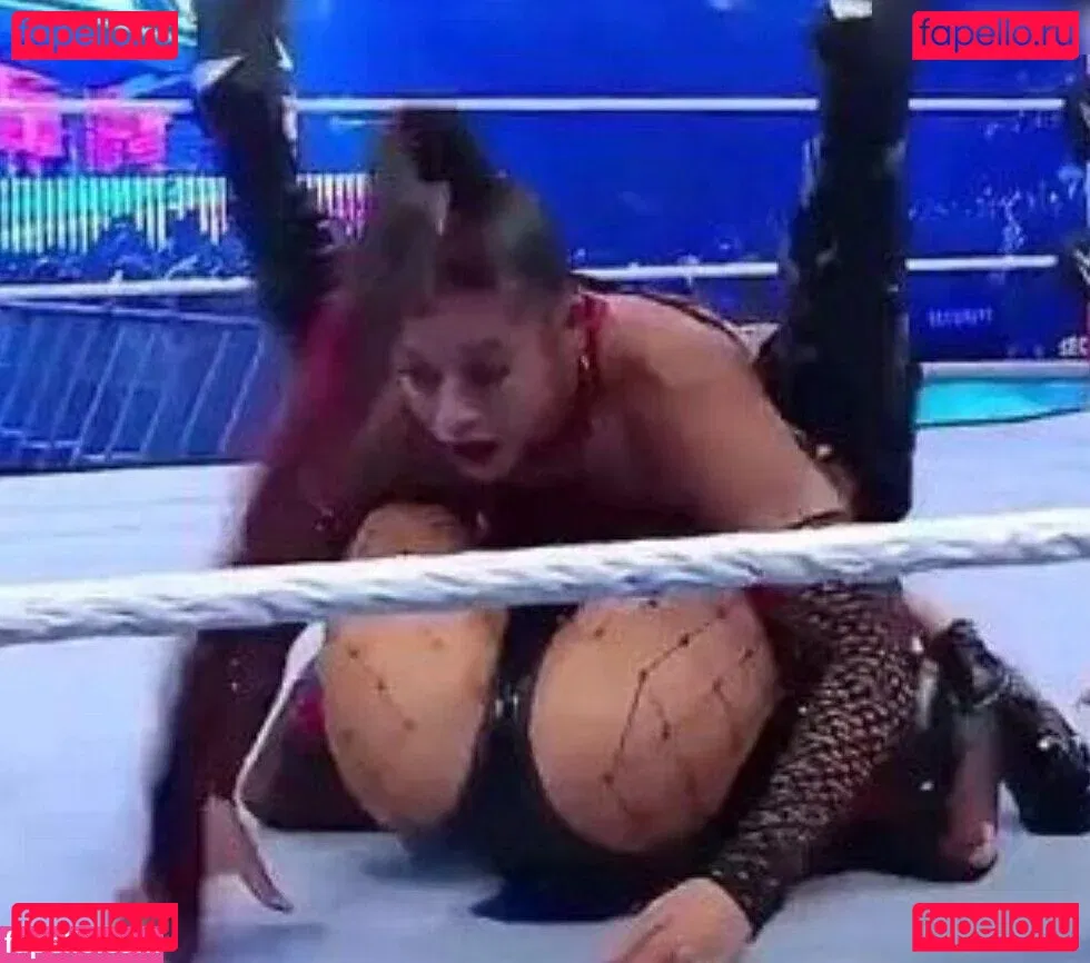 Becky Lynch Onlyfans Photo Gallery 