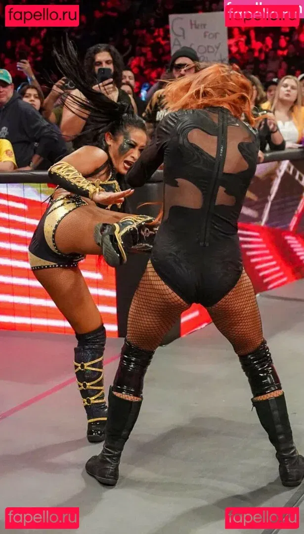 Becky Lynch Onlyfans Photo Gallery 