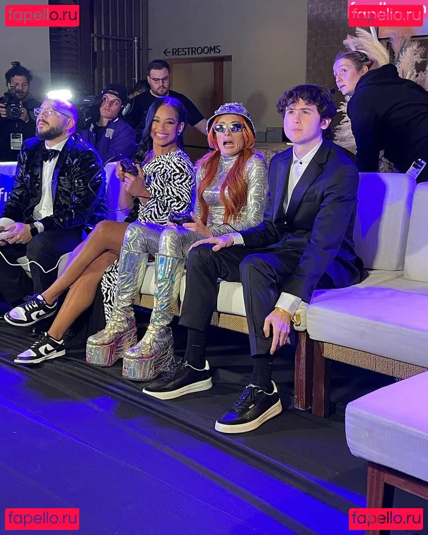 Becky Lynch Onlyfans Photo Gallery 