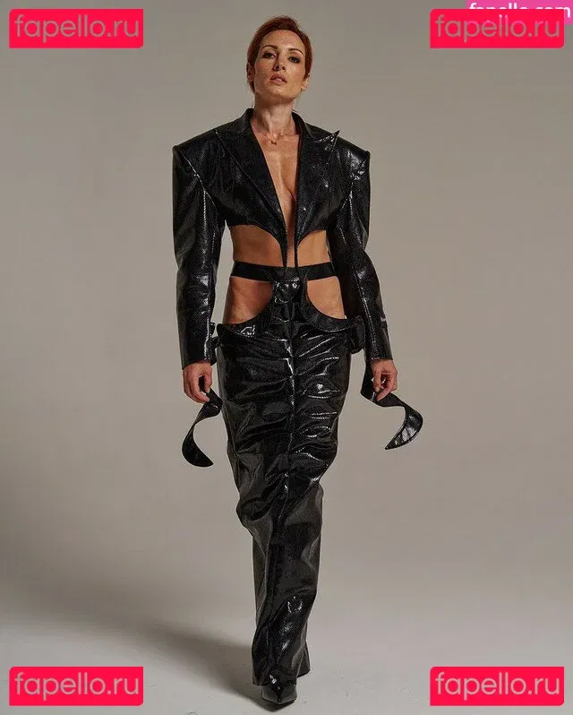 Becky Lynch Onlyfans Photo Gallery 