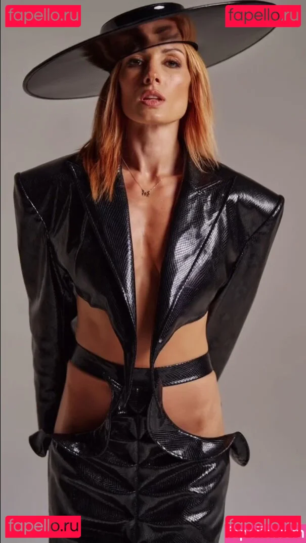 Becky Lynch Onlyfans Photo Gallery 