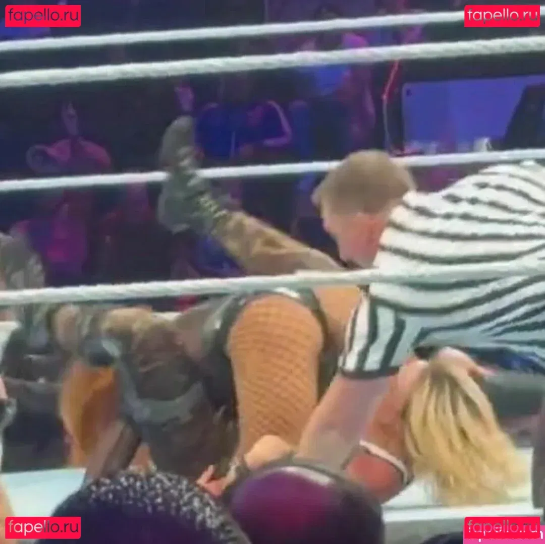 Becky Lynch Onlyfans Photo Gallery 