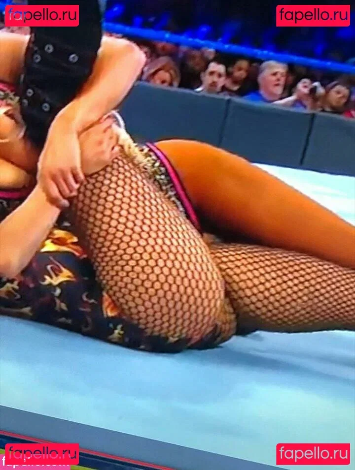 Becky Lynch Onlyfans Photo Gallery 