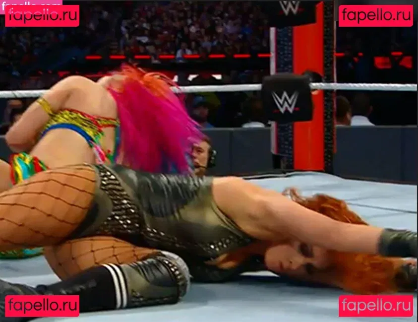 Becky Lynch Onlyfans Photo Gallery 