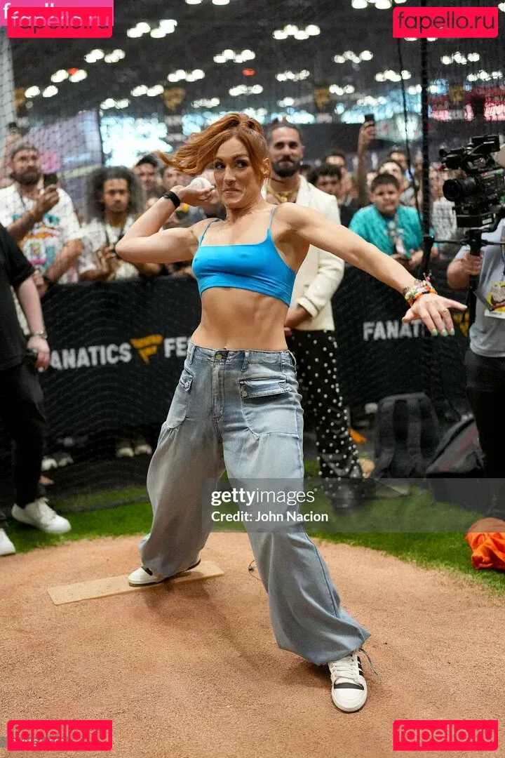 Becky Lynch Onlyfans Photo Gallery 