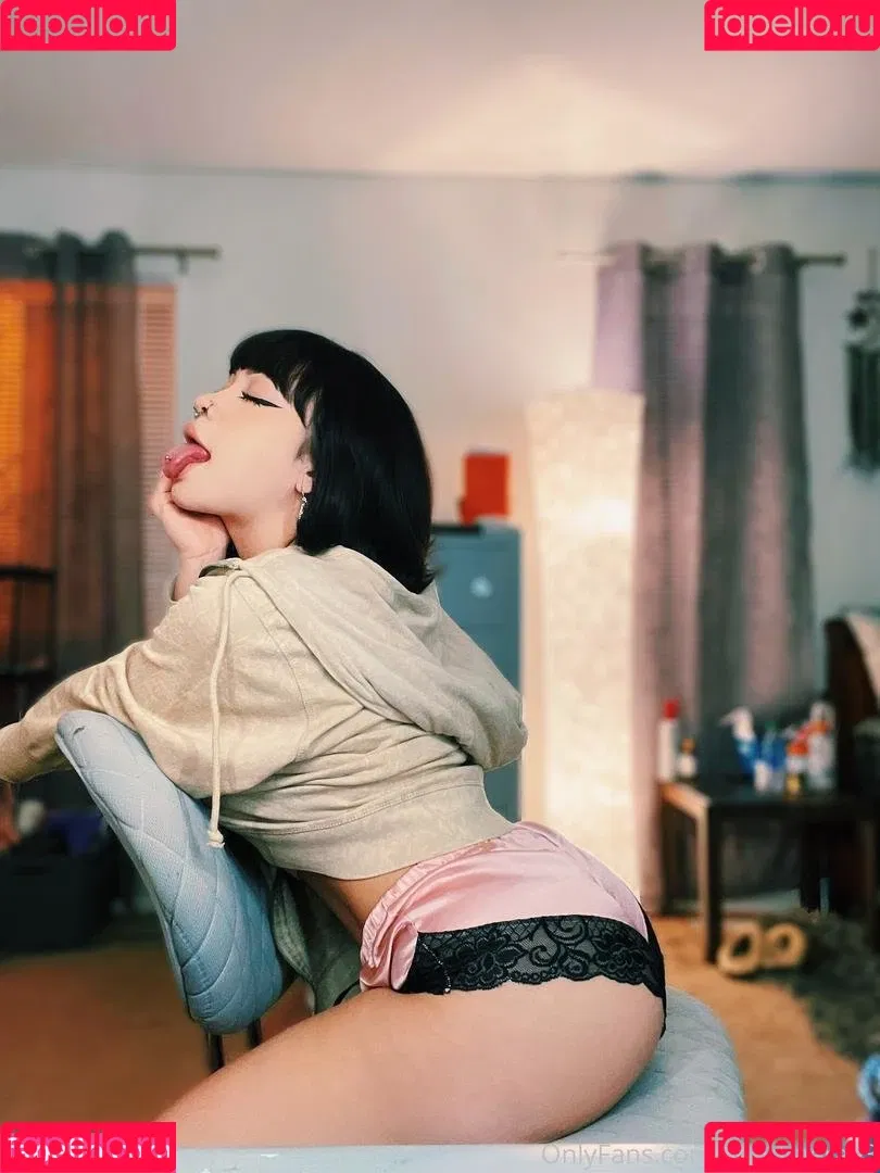 yourbaerae3 Onlyfans Photo Gallery 