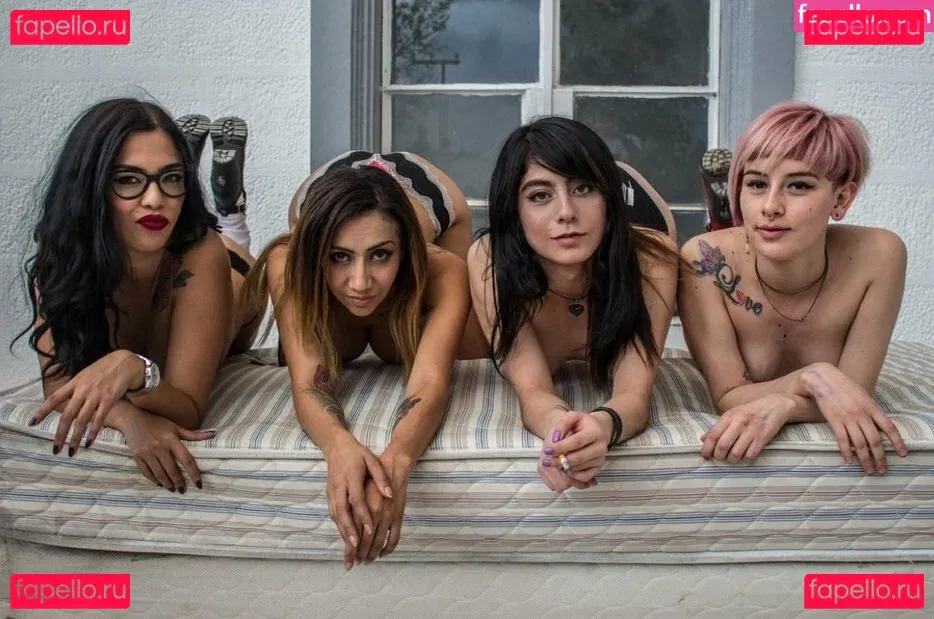 yourbaerae3 Onlyfans Photo Gallery 