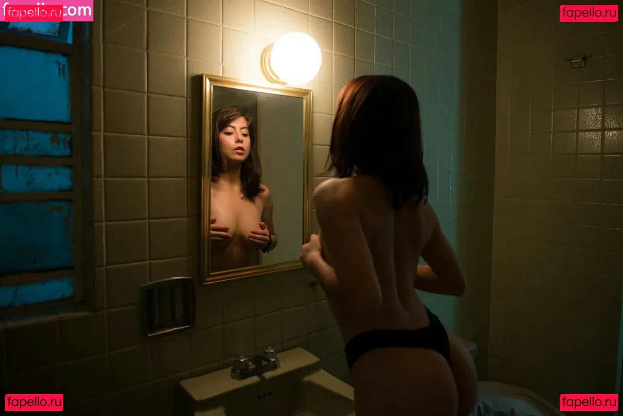 yourbaerae3 Onlyfans Photo Gallery 