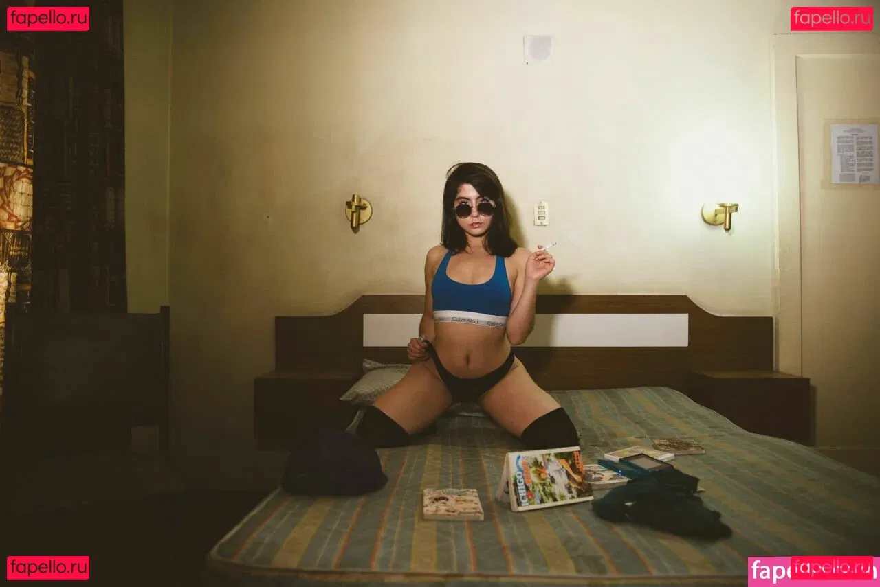 yourbaerae3 Onlyfans Photo Gallery 