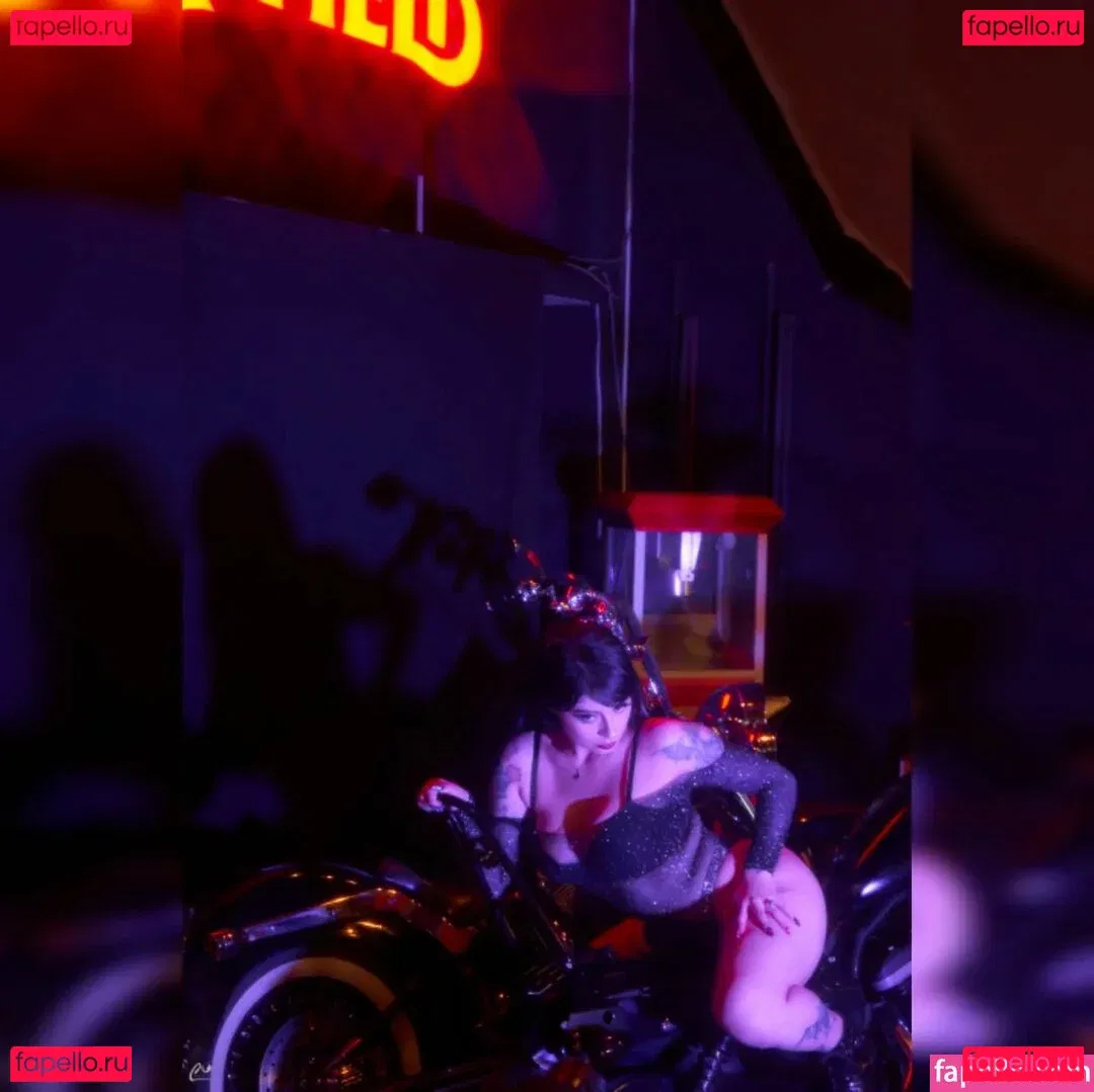 yourbaerae3 Onlyfans Photo Gallery 