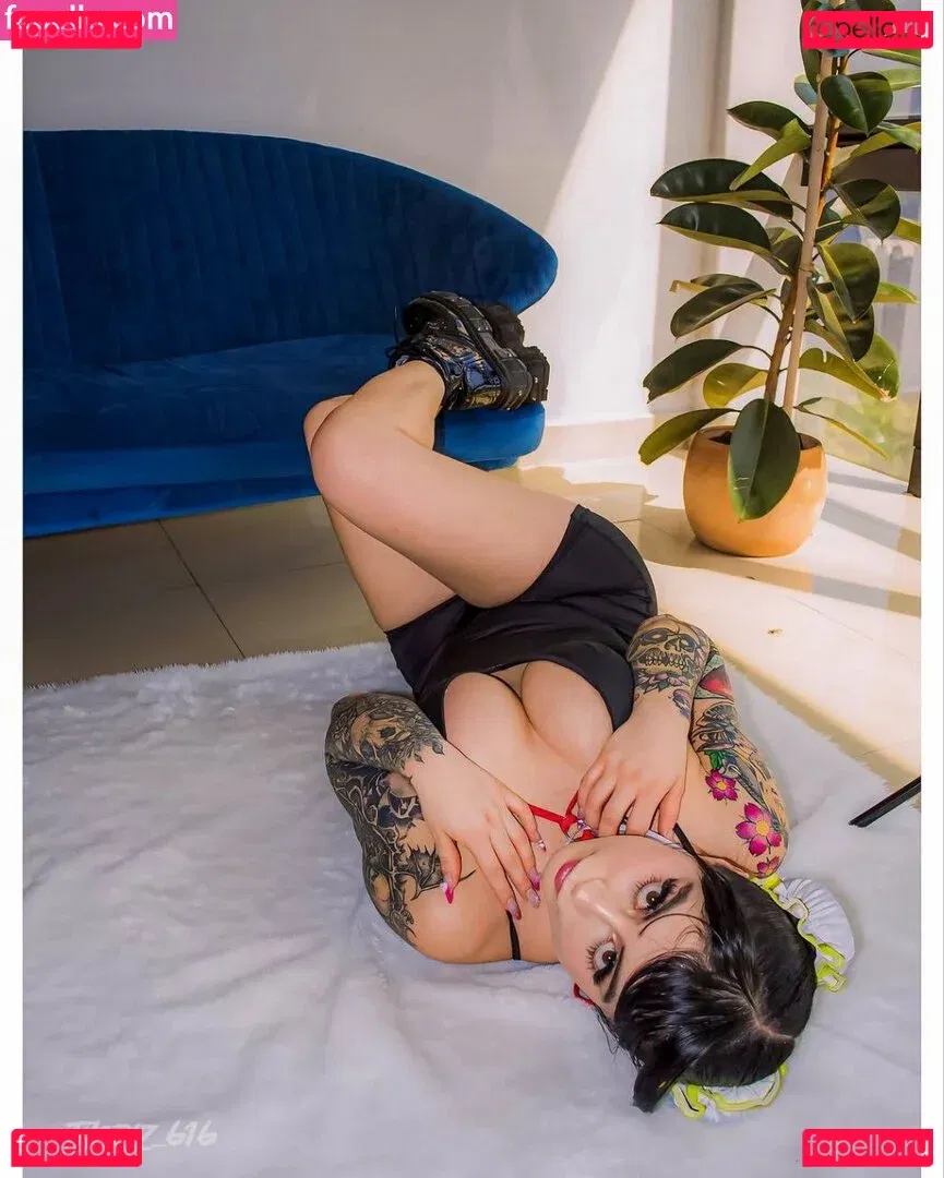 yourbaerae3 Onlyfans Photo Gallery 