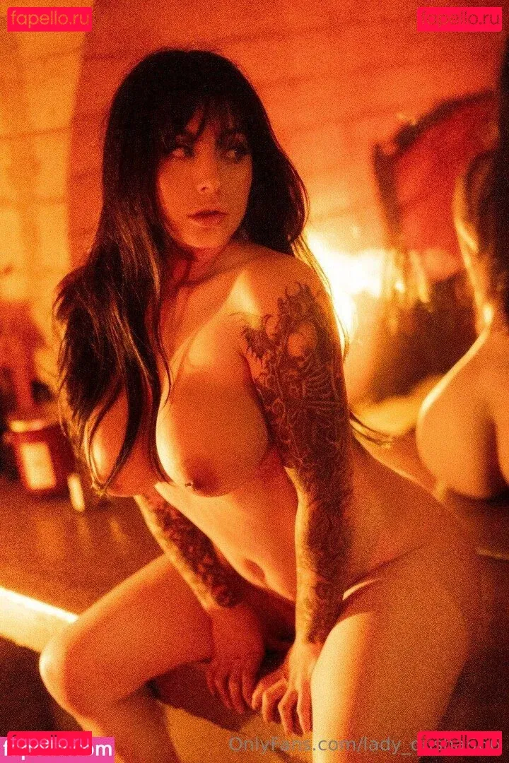 yourbaerae3 Onlyfans Photo Gallery 