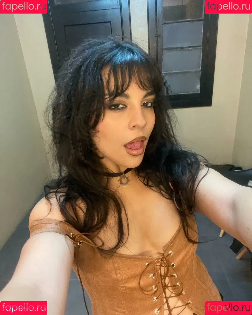 Mariana de Miguel Onlyfans Photo Gallery 