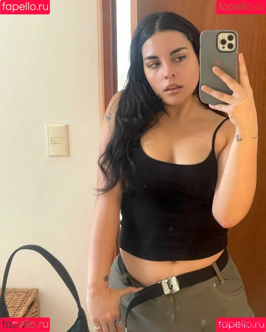 Mariana de Miguel Onlyfans Photo Gallery 
