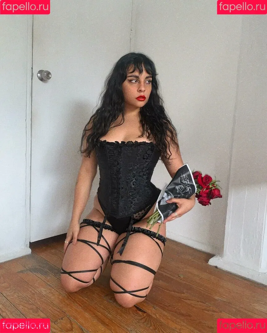 Mariana de Miguel Onlyfans Photo Gallery 