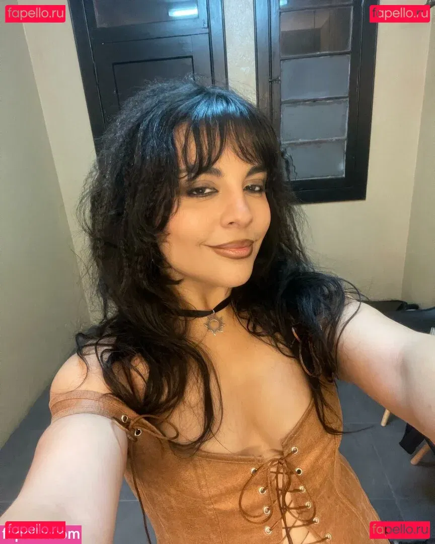 Mariana de Miguel Onlyfans Photo Gallery 