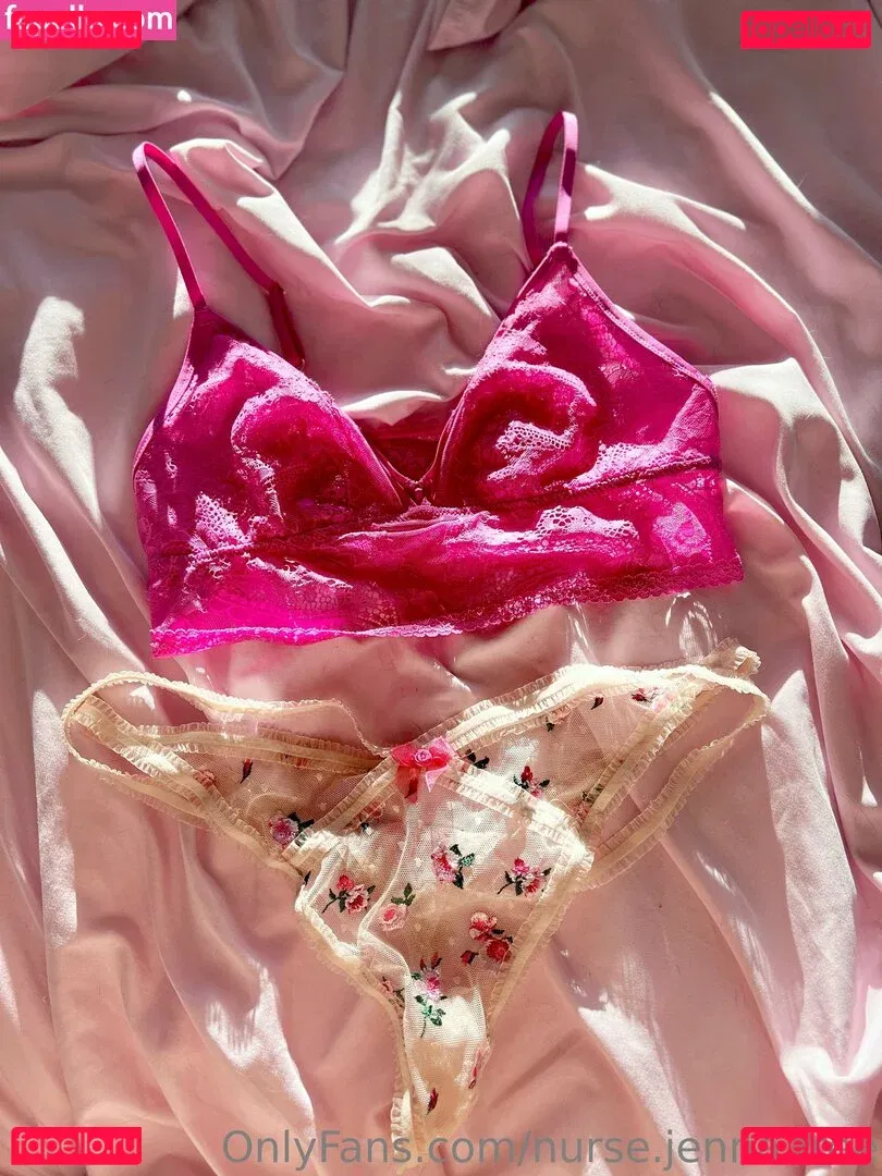 nurse.jenna.free Onlyfans Photo Gallery 