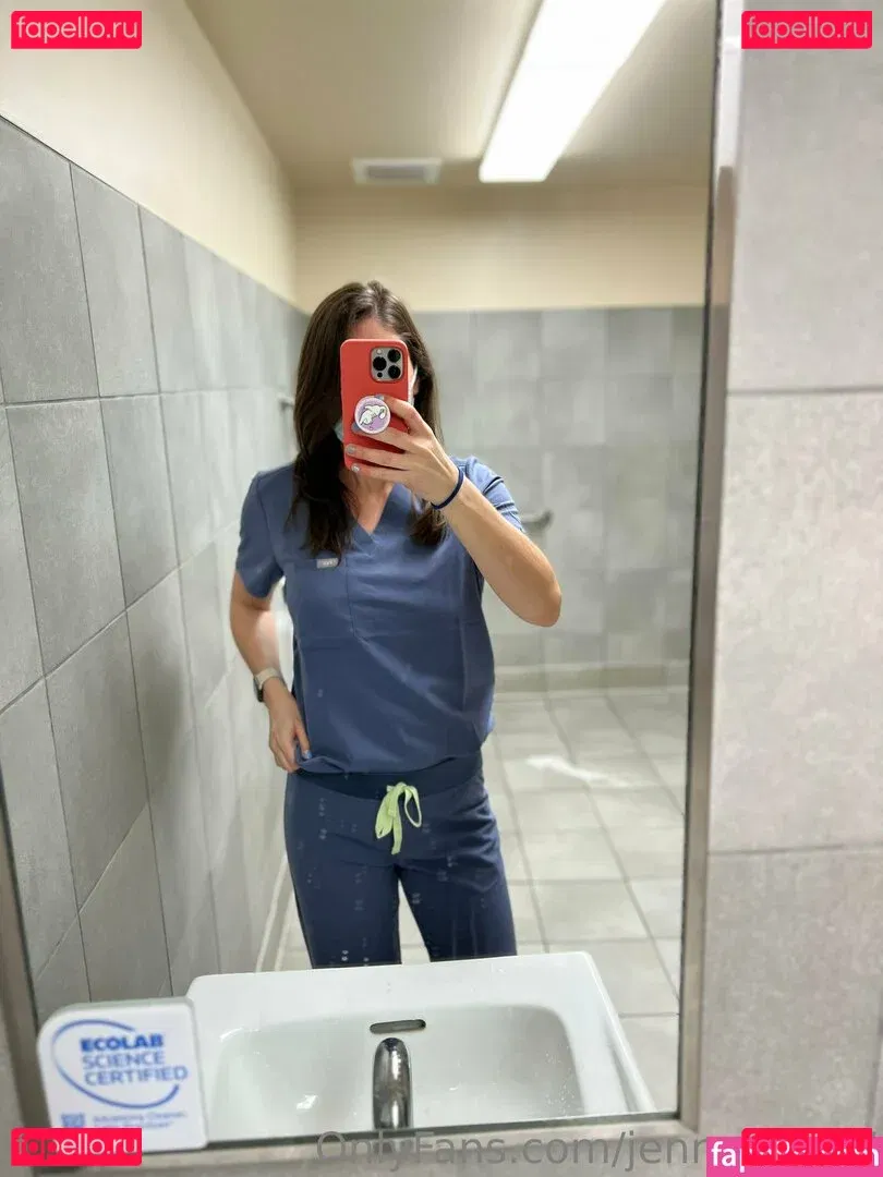 nurse.jenna.free Onlyfans Photo Gallery 