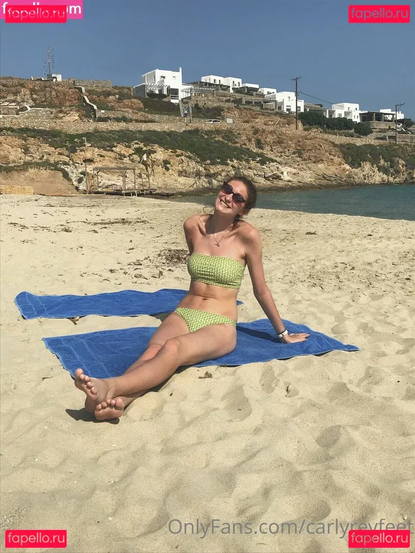 carlyreyfeet Onlyfans Photo Gallery 