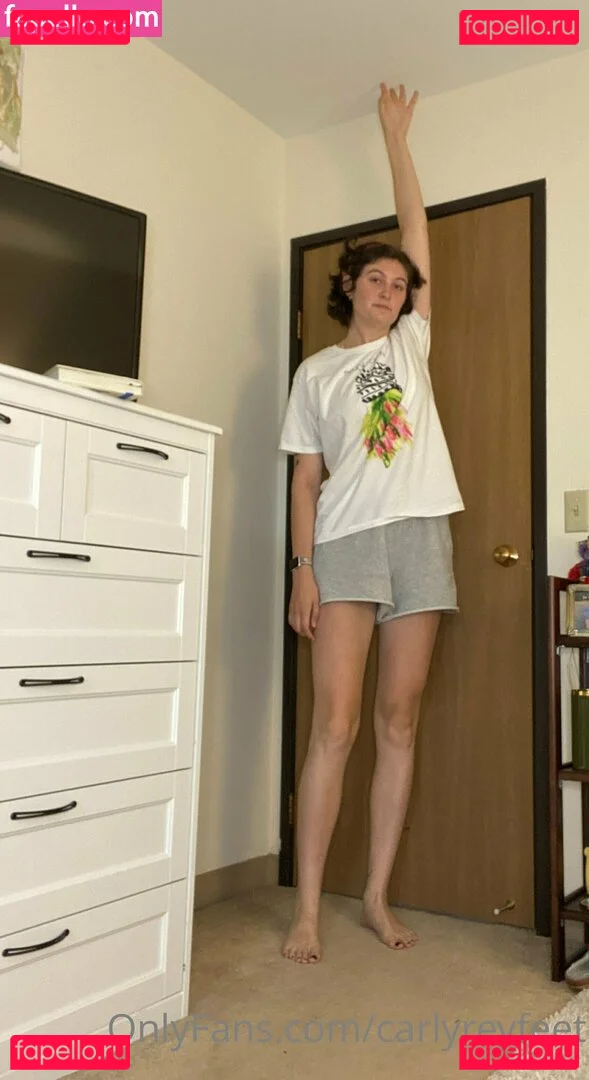 carlyreyfeet Onlyfans Photo Gallery 